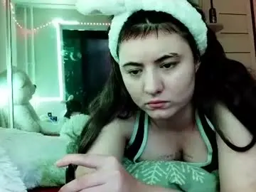 Chaturbate Free Live Porn of louracliatt
