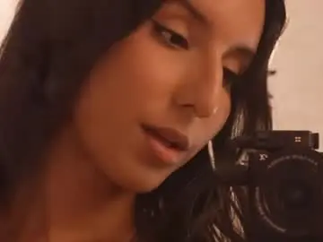 Chaturbate Sex Chat of bella19__