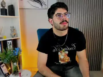 Chaturbate Live Porn of domboy_