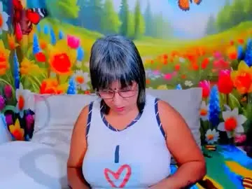 Chaturbate Adult Video Chat of indianroxy27