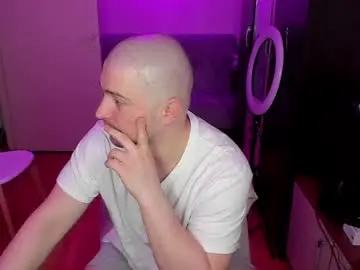 Chaturbate Live Sex Cam of michael_wolfborn