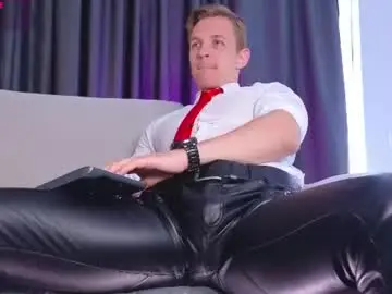 Chaturbate Free Live Porn of night_wwwolf
