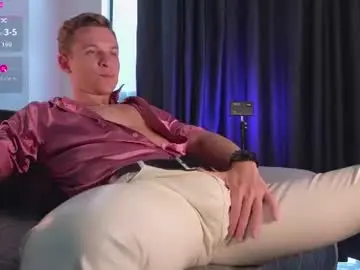 Chaturbate Live Sex of night_wwwolf