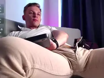 Chaturbate Watch Live Sex Cams of night_wwwolf