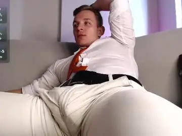 Chaturbate Sex Cam of night_wwwolf