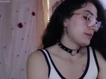 Chaturbate Live Sex Cam of tanya_worldbondage