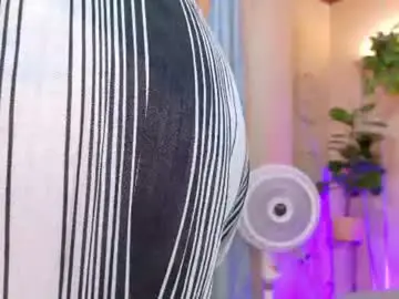 Chaturbate Free Porn Cam of chloerossee