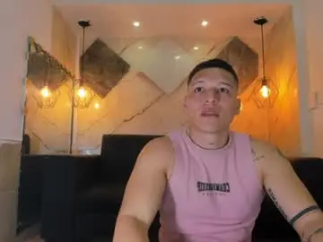 Chaturbate Free Live Porn of lucas_simonee