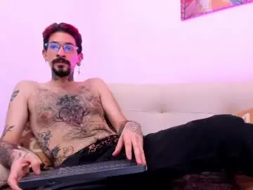 Chaturbate Free Porn Cam of jonathan_sinn