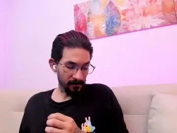 Chaturbate Best live sex cam show of jonathan_sinn