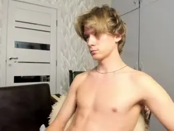 Chaturbate Adult Video Chat of milkiwy