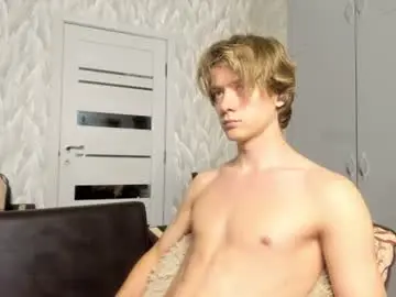 Chaturbate Best live sex cam show of milkiwy