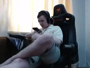 Chaturbate Adult Webcam of iliaskrisloveee