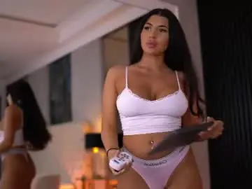 Chaturbate Live Sex of latinaloco
