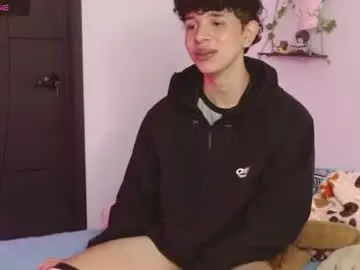 Chaturbate Sex Chat of cuddly_twinkie