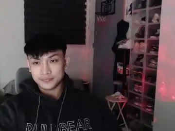 Chaturbate Free Porn Cam of princeadrianx