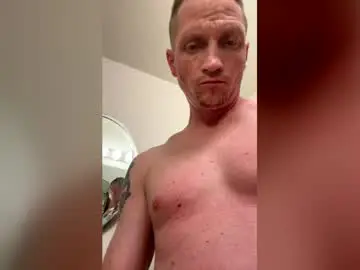 Chaturbate Nude Webcam of handsomerob42