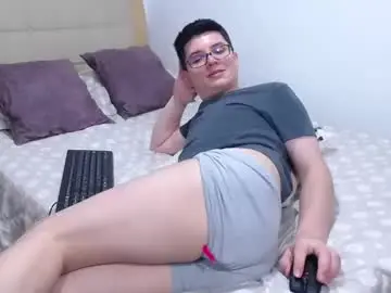 Chaturbate Watch Live Sex Cams of kevinhunts