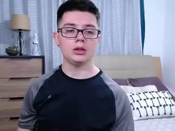 Chaturbate Sex Cam of kevinhunts