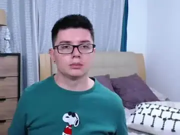 Chaturbate Sex Cam of kevinhunts