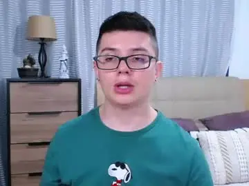 Chaturbate Live Porn of kevinhunts