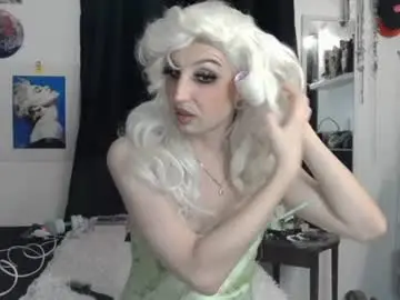 Chaturbate Best live sex cam show of viperthedoll