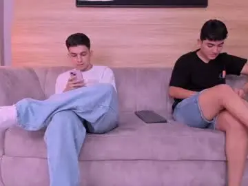 Chaturbate Free Porn Cam of heteros_men