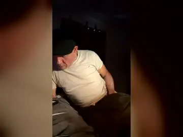 Chaturbate Live Sex Cam of ronnieditzy