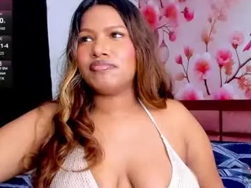 Chaturbate Live Sex Cam of thais_waldrof