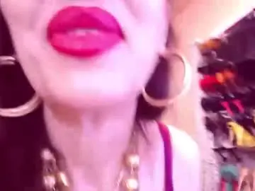 Chaturbate Adult Video Chat of cerisedodd