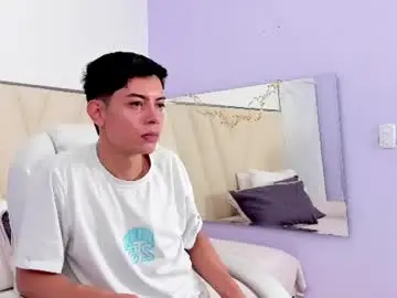 Chaturbate Live Sex Cam of ethan12_
