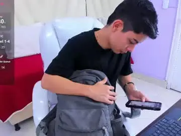 Chaturbate Sex Cam of ethan12_