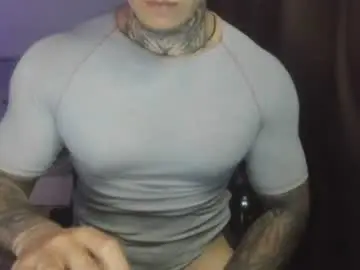 Chaturbate Free Porn Cam of lewis_muscleee