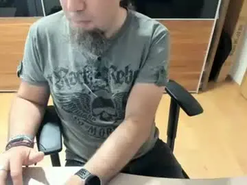 Chaturbate Live Porn of tirolerboy27