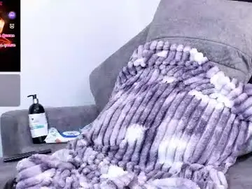 Chaturbate Watch Live Sex Cams of tracysuggar