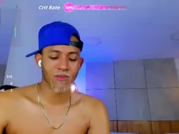 Chaturbate Live Sex of bento_fox
