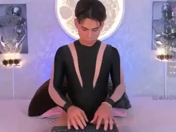 Chaturbate Free Porn Cam of perfectskinny_latinmen_07