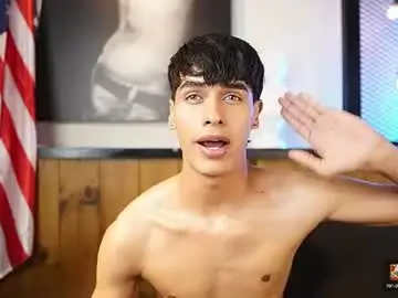 Chaturbate Sex Cam of andrewortix