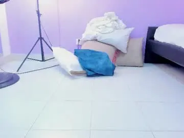 Chaturbate Live Sex Cam of liaconnor