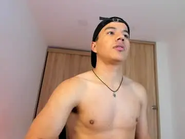 Chaturbate Watch Live Sex Cams of george_cams1