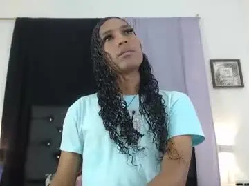 Chaturbate Sex Cam of mia_hiills