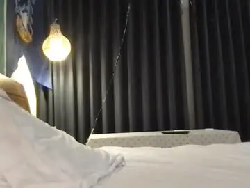 Chaturbate Live Sex Cam of _alan_bear_