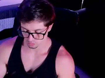 Chaturbate Free Porn Cam of adam_bouton