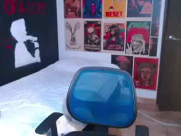 Chaturbate Watch Live Sex Cams of dostoyrodia_34