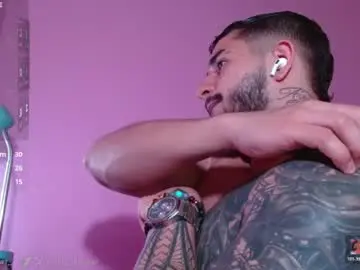 Chaturbate Best live sex cam show of king_falconer