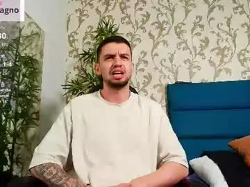 Chaturbate Watch Live Sex Cams of michael_magno