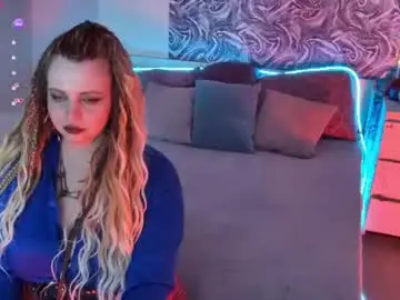 Chaturbate Live Sex Cam of maya_mils