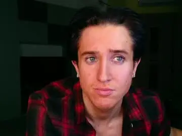 Chaturbate Free Porn Cam of christianlevine_