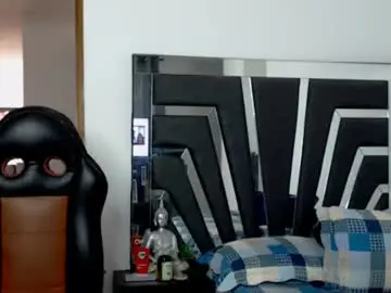Chaturbate Watch Live Sex Cams of noah_harris01