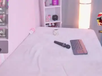 Chaturbate Best live sex cam show of rousse_elodie